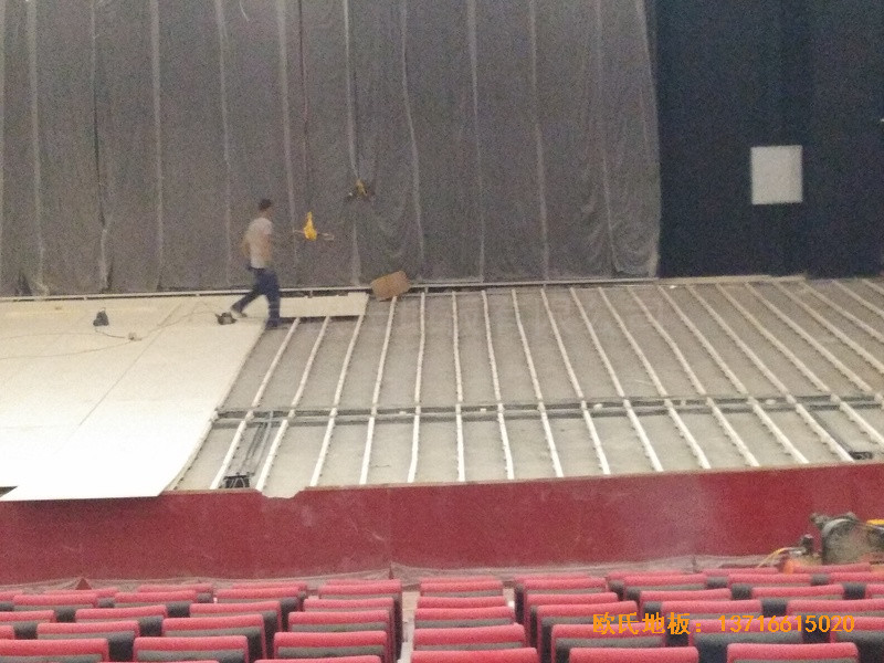 唐山師范學院舞臺體育木地板鋪裝案例0