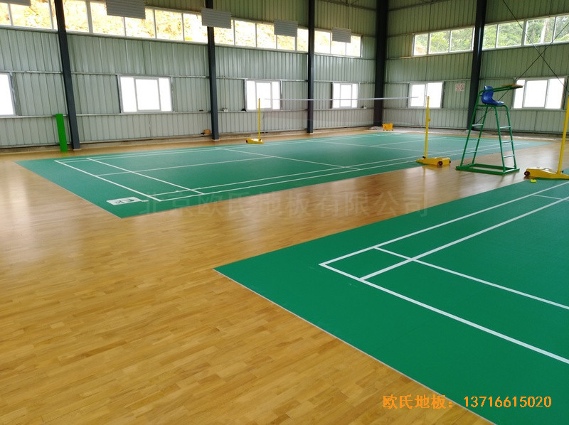 巴布亞新幾內亞羽毛球館體育地板鋪設案例5