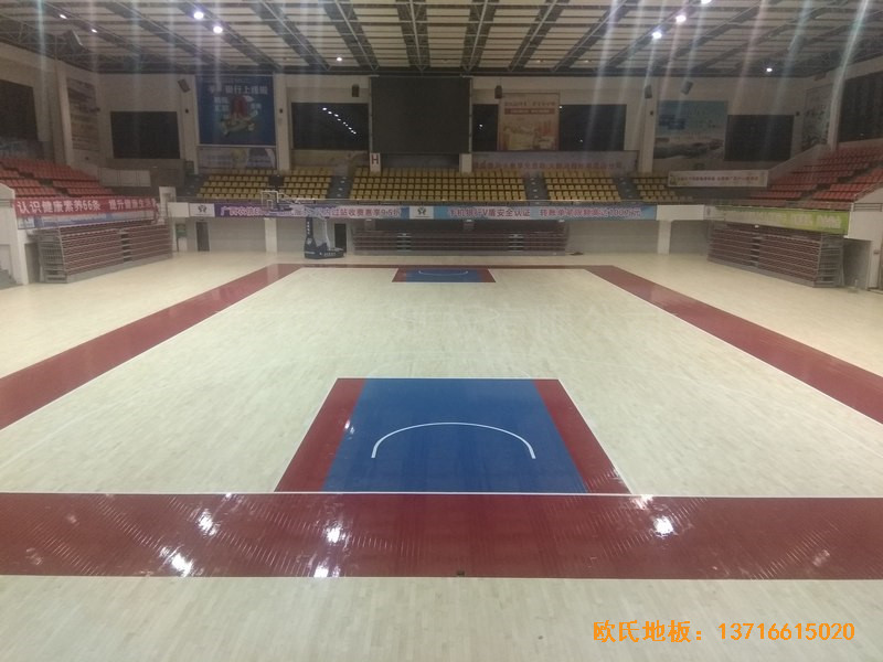 廣西桂林龍勝縣民族體育館體育地板鋪裝案例3