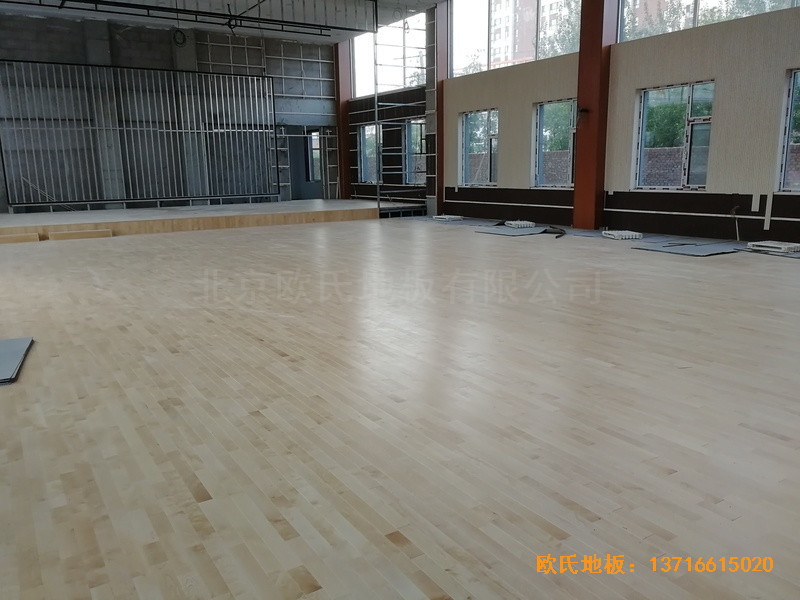 晉中中鐵三局六公司舞臺體育木地板施工案例4