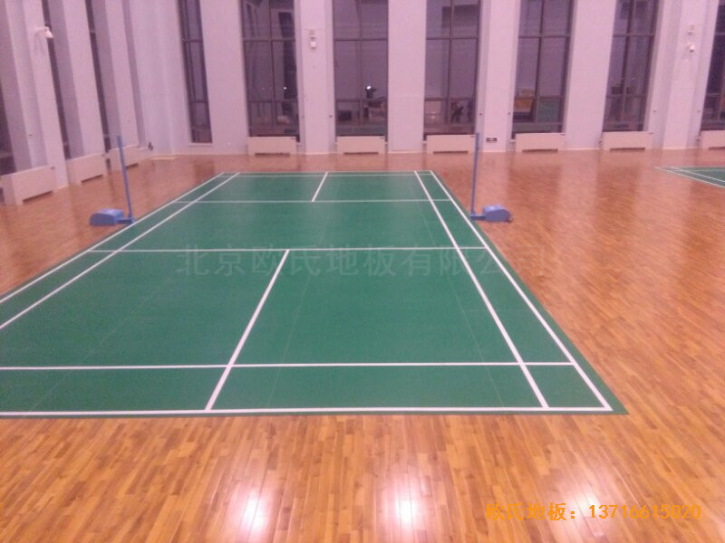 甘肅敦煌大酒店羽毛球館體育地板施工案例3