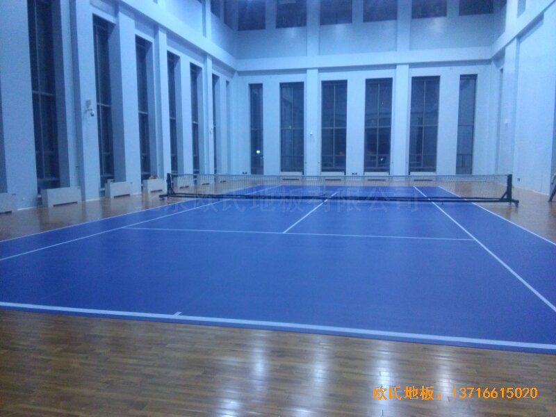 甘肅敦煌大酒店羽毛球館體育地板施工案例5