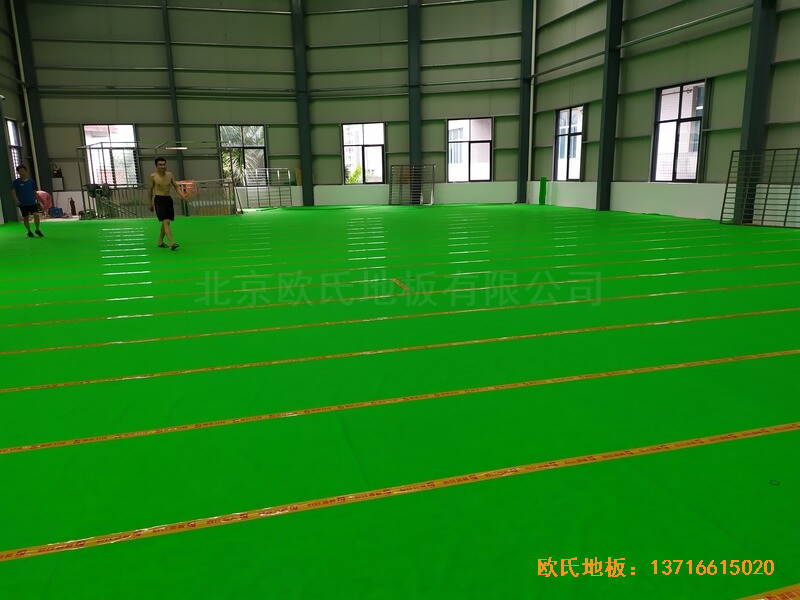 福建恒發鞋業公司籃球館體育木地板鋪設案例2