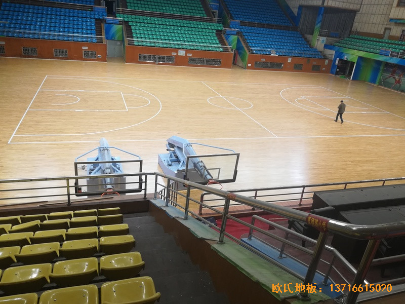 贛州體育館運動木地板鋪設案例3