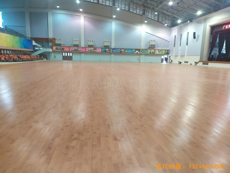 廣州廣東實驗中學體育館體育地板安裝案例3