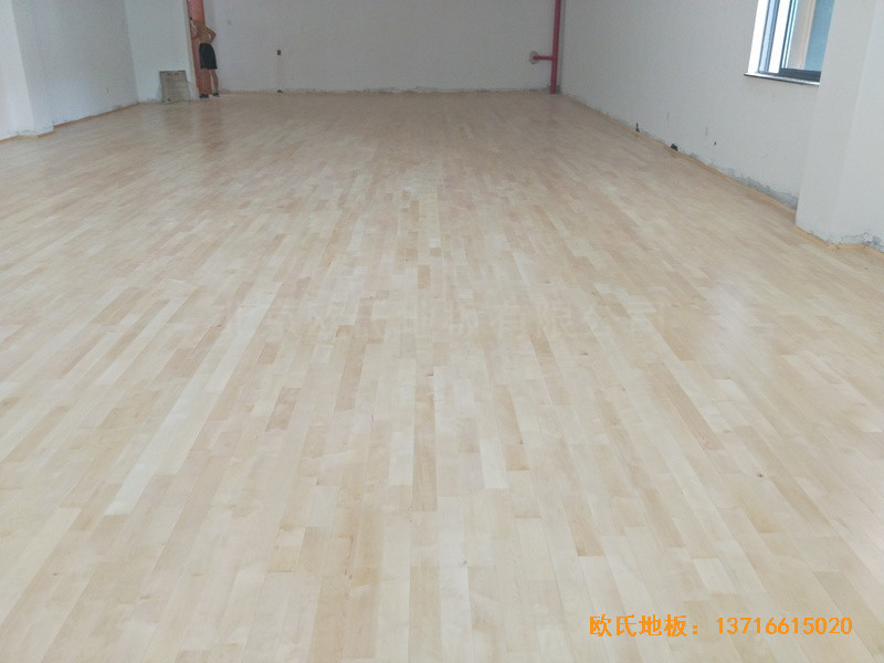 杭州分水鎮徐凝小學運動館運動地板安裝案例4