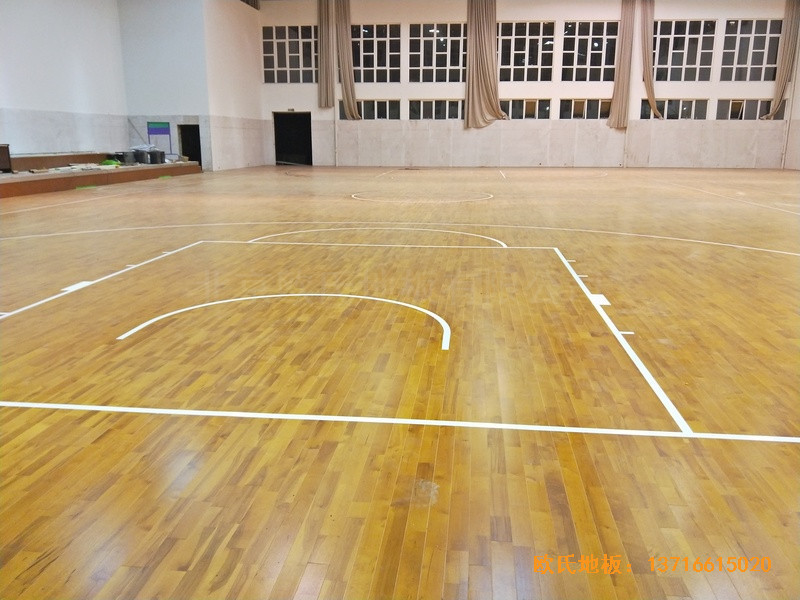 江蘇宿遷消防支隊籃球館運動木地板安裝案例0