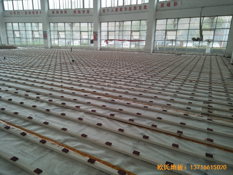 江蘇沭陽如東實驗學校運動館體育木地板鋪設案例1