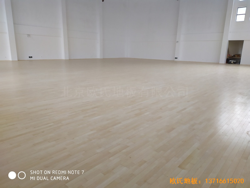 浙江寧波熱電公司籃球館運動地板鋪設案例4