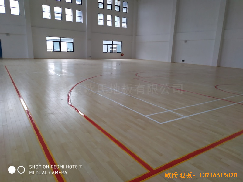 浙江寧波熱電公司籃球館運動地板鋪設案例5