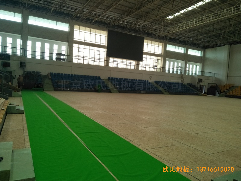 湖南邵陽學院籃球館運動木地板鋪裝案例1