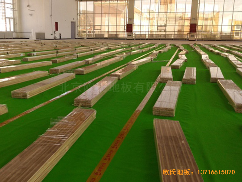 甘肅天水清水縣農業學院籃球館體育木地板安裝案例3