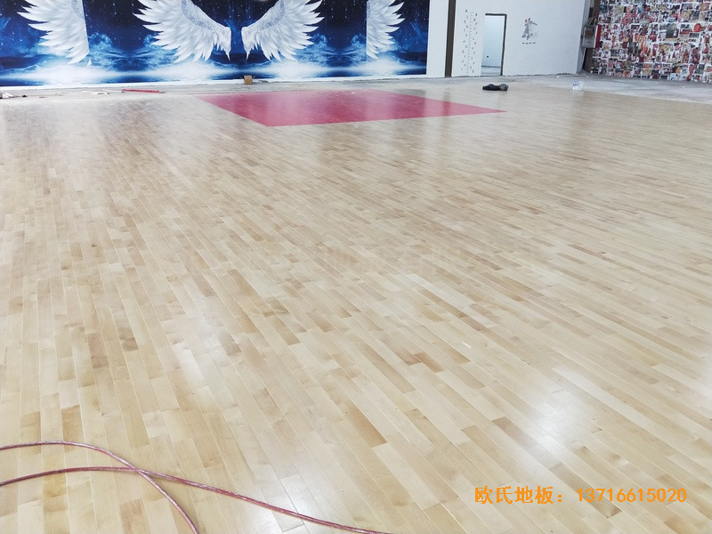 長春CBD汽車生活館籃球館運動木地板鋪設案例3