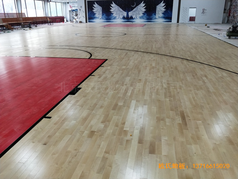 長春CBD汽車生活館籃球館運動木地板鋪設案例5
