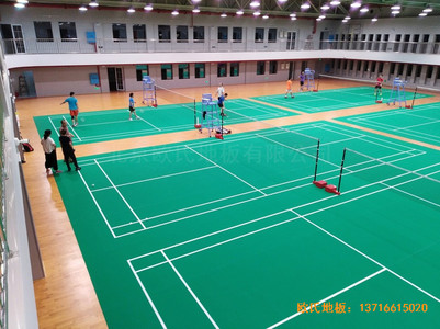湖南湘潭電力局羽毛球館體育地板施工案例