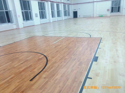 吉林篝火籃球訓練館運動木地板鋪裝案例